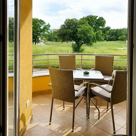 Lastovka Posesi Apartment Medulin